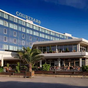 Отель Courtyard By Marriott Maschsee, Ганновер